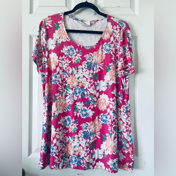 Kim Rogers Tops - Kim Rogers Pink Relaxed‎ Short Sleeve Blouse